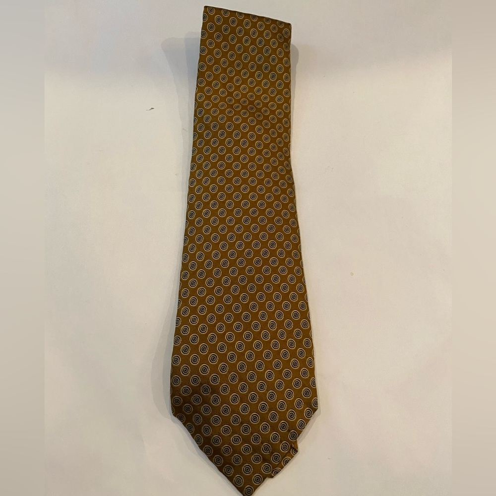 XMI Platinum Men’s neck tie 100% silk. Brown bronze contemporary pattern
